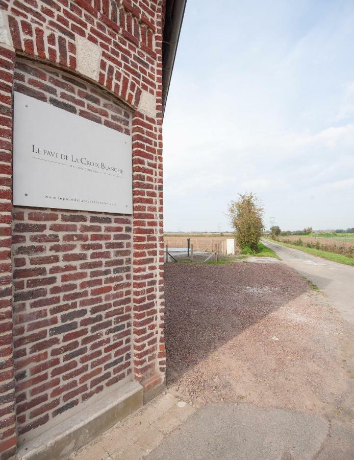 Le Pave De La Croix Blanche Le Pavé Exterior foto